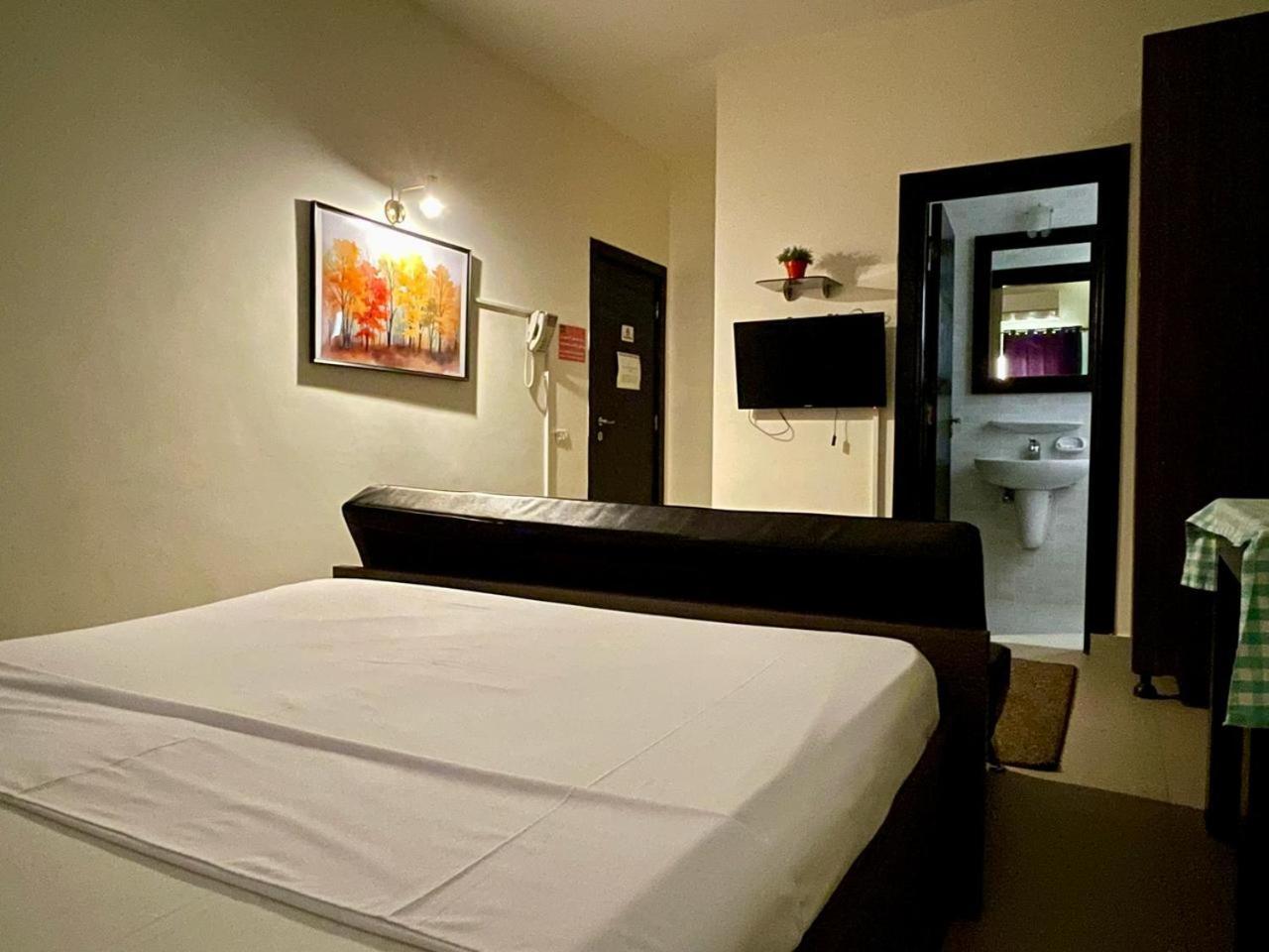 Sakan 275 Guest house 2*